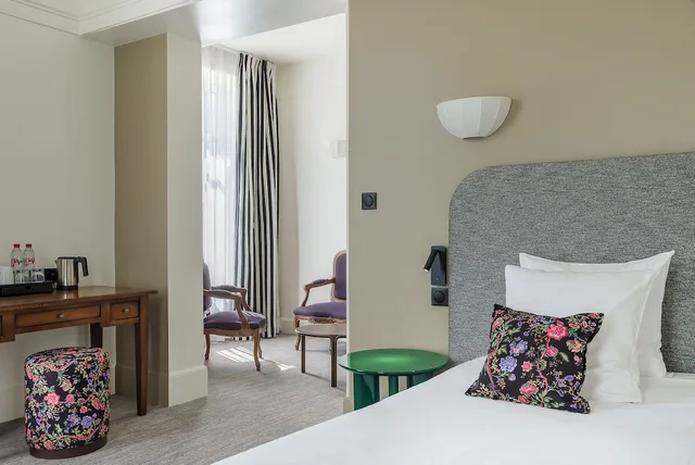 Luxe Room، Hotel De La Poste 7/10