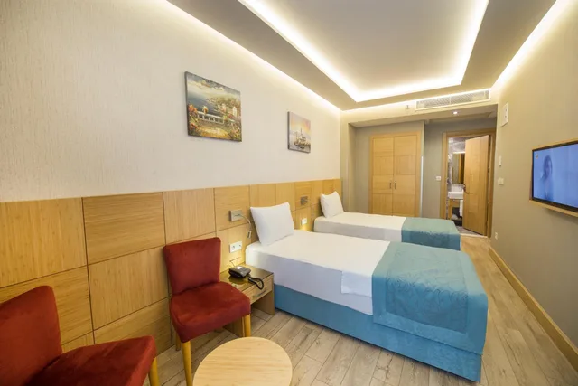 غرفة كبيرة بسريرين منفصلين، The Meretto Hotel Laleli 1/6