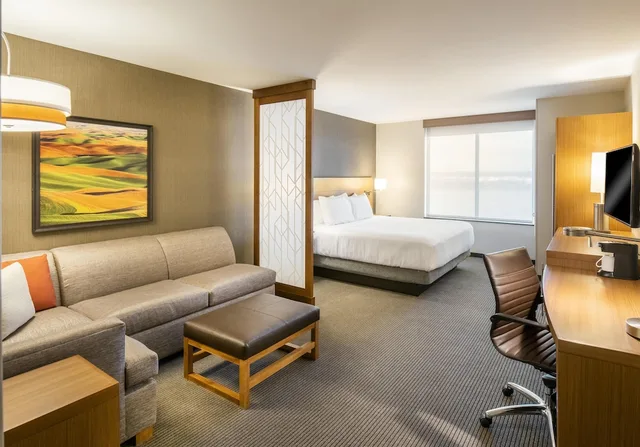 غرفة بسرير كينج، Hyatt Place East Moline/Quad Cities 3/5