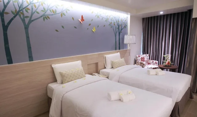 Superior, King Bed, Levana Hotel 7/10