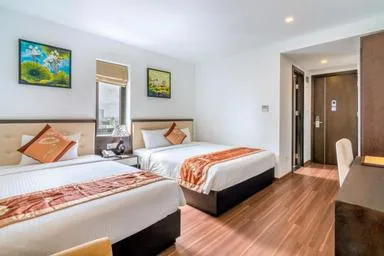 غرفة سوبيريور ثلاثية بسرير فردي، Dana Marina Hotel 1/1