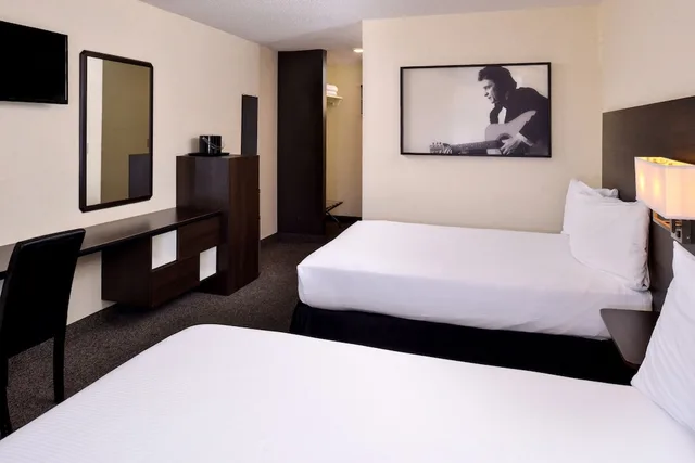 غرفة قياسية بسريرين مزدوجين، Steam Plant Hotel 2/4