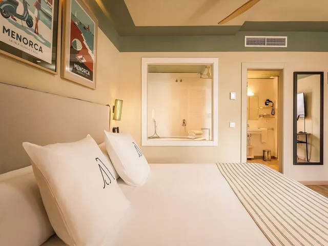 Superior, Double Bed, Hot Tub, Hotel Artiem Capri 6/10