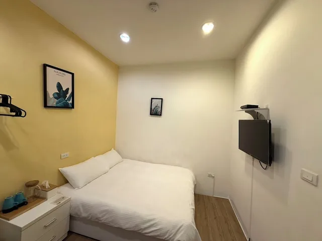 غرفة عائلية ثلاثية بسرير مزدوج وسرير بطابقين، Taipei Yes Hostel 1/4