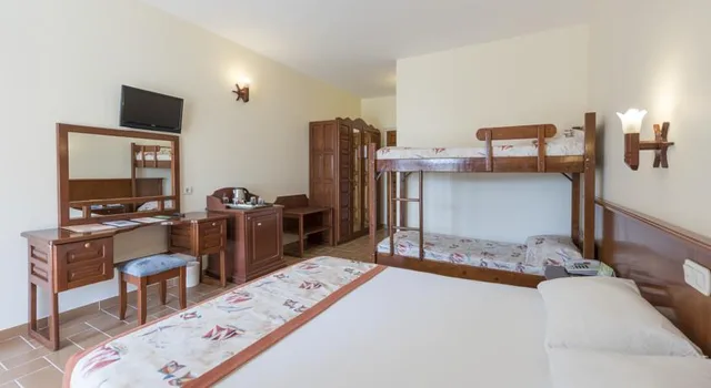 غرفة سوبيريور بسرير مزدوج، Sailors Beach Club 2/2