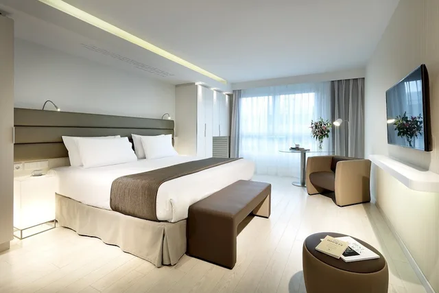 غرفة قياسية مفردة بسريرين منفصلين، Eurostars Book Hotel 1/5