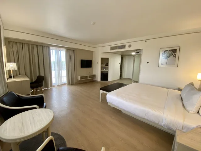 جناح جونيور بسرير كينج، SABAH HOTEL SANDAKAN 4/8