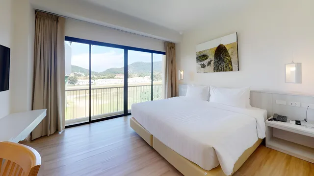 غرفة ديلوكس بسرير كينج، Porestva Hotel Sriracha 2/3