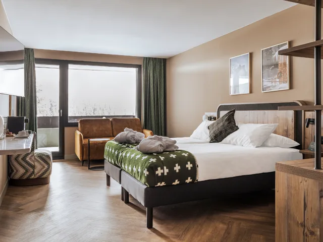 غرفة عائلية بإطلالة، Hotel Valaisia 1/1