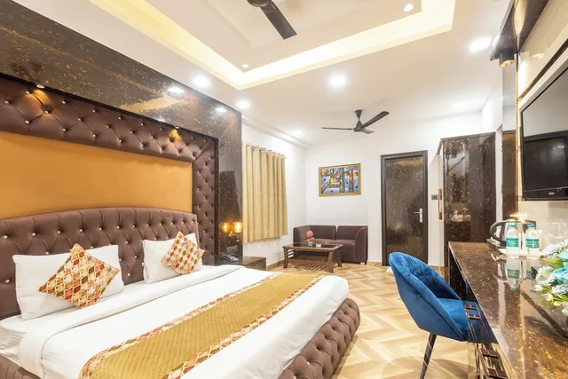 جناح سوبيريور بسرير كينج، HOTEL COSMO 2/9
