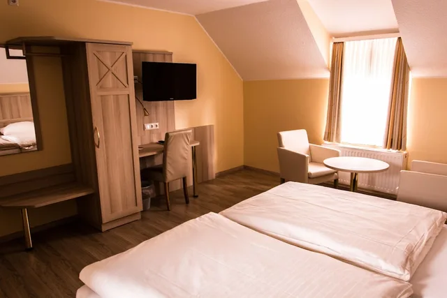 غرفة بسريرين منفصلين، Hotel Landhaus Gut Keuchhof 3/7