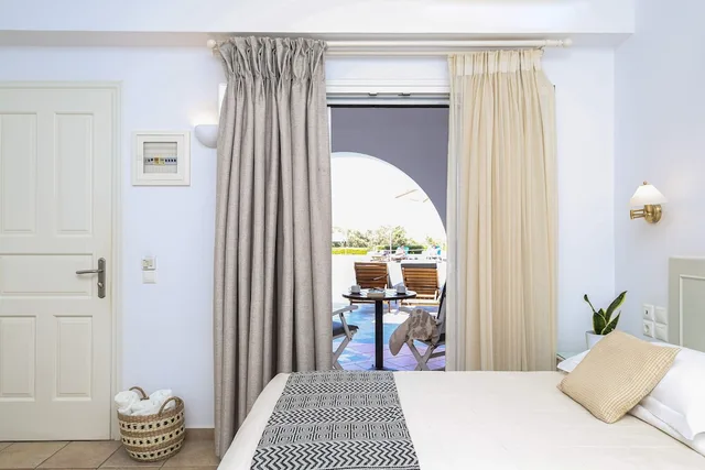 غرفة قياسية بسرير مزدوج أو سريرين منفصلين، Astir Of Naxos 4/9