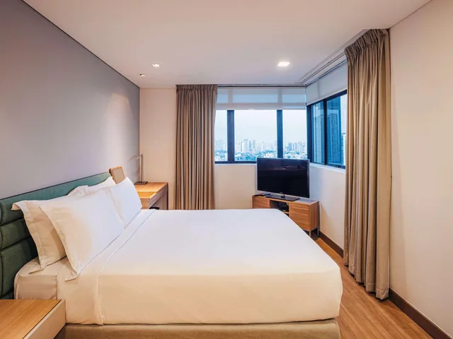 بنتهاوس، Novotel Living Singapore Orchard 2/7