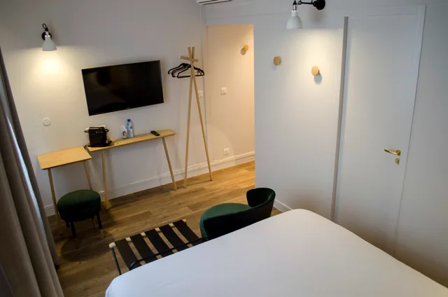 غرفة قياسية بسرير مزدوج، Hotel Edmond W 4/6