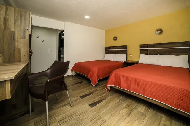غرفة قياسية بسريرين كوين، Capital O Hotel Boutique Las Torres 2/4
