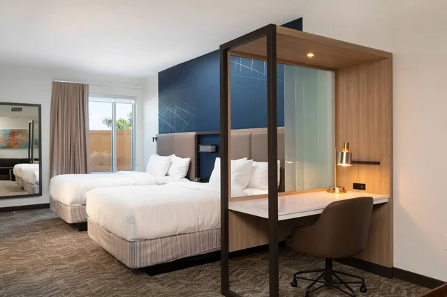 جناح بسريرين كوين مع أريكة، SpringHill Suites by Marriott Cape Canaveral Cocoa Beach 4/10
