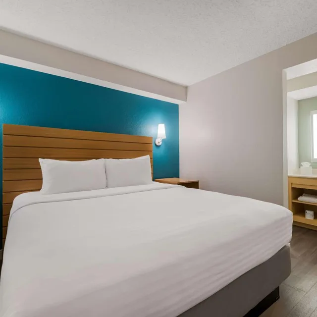 جناح بسرير كينج وسرير كوين بإطلالة على المتنزه بغرفتي نوم، Sonesta ES Suites Orlando International Drive 1/10