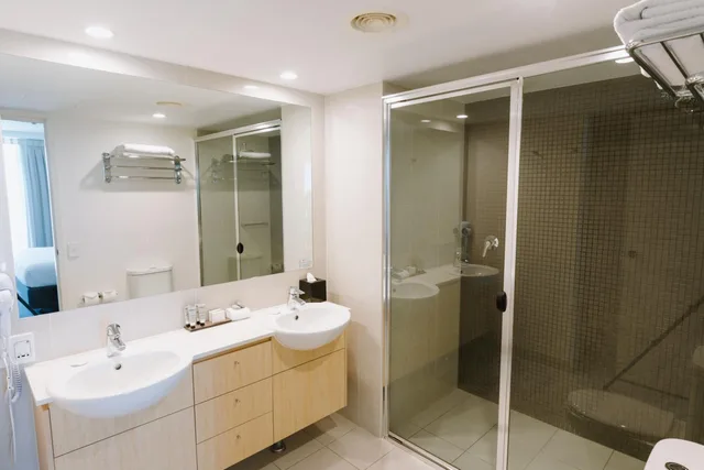 جناح بإطلالة على المسبح بغرفة نوم واحدة، Ramada Hotel and Suites by Wyndham Ballina Byron 8/9