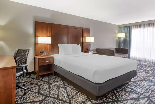 غرفة بزنس كبيرة بسرير كينج، Best Western Near Lackland Afb/Seaworld 1/6