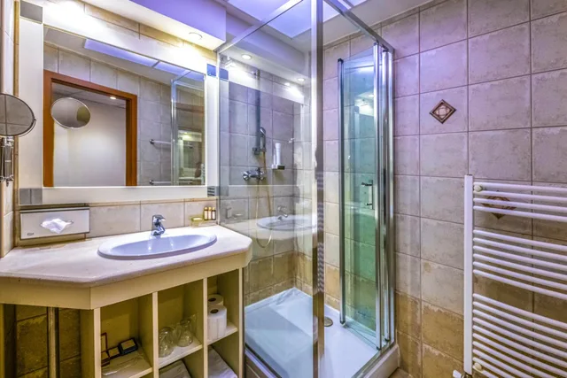 غرفة متصلة بسرير مزدوج، Residence Balaton Conference Wellness Hotel 9/10