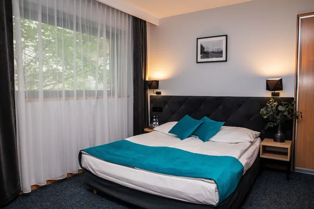 Standard, Double Bed, POD WAWELEM HOTEL 2/8