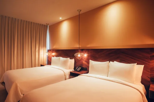 Superior, Double Bed, Street View, Calixta Hotel 3/9