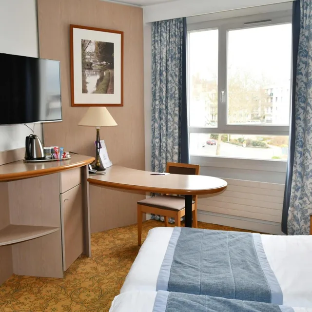 غرفة قياسية بسرير مزدوج بإطلالة على النهر، Mercure Nevers Pont De Loire 4/8