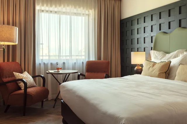 Cozy, King Bed, The Hoxton Rome 1/3