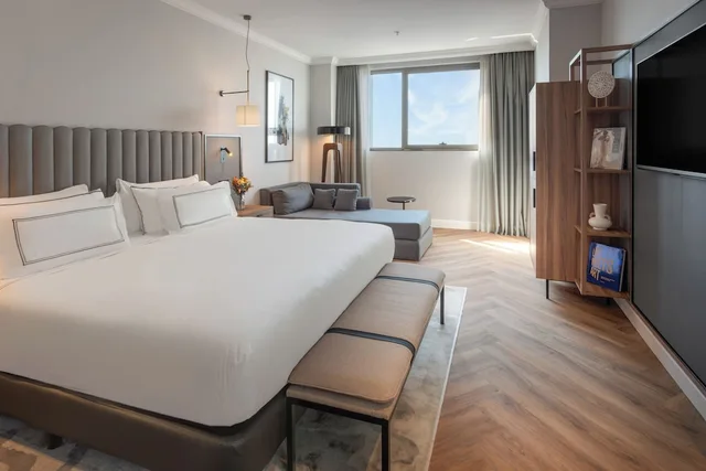 Supreme, Twin Beds, with View، Melia Valencia Palacio de Congresos Formely Hilton Valencia 3/8