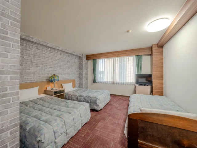 غرفة غربية قياسية ثلاثية، Hotel Luna Park 1/1