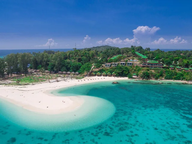 غرفة تُحدَّد عند الوصول، Mountain Resort Koh Lipe 1/1