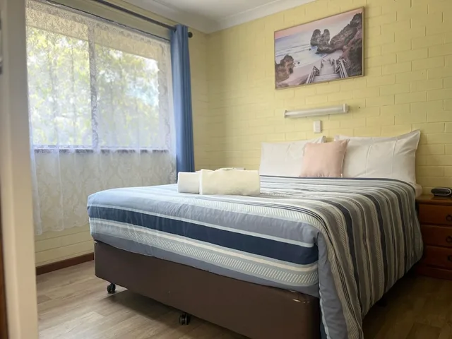 Extra, Family, Chalet, 2 Bunk Beds, Trundle Bed, Queen Bed، EMU BEACH CHALETS 3/7