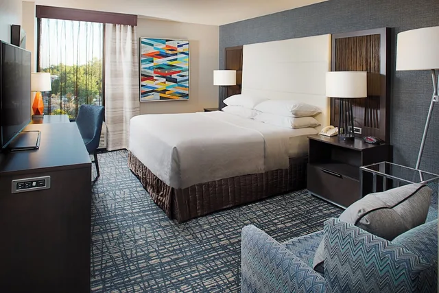 غرفة قياسية بسرير كينج، Crowne Plaza Annapolis Hotel 3/6