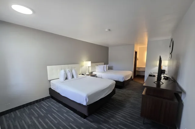 غرفة عائلية بسريرين كوين، Studio6 Flagstaff, AZ 6/10