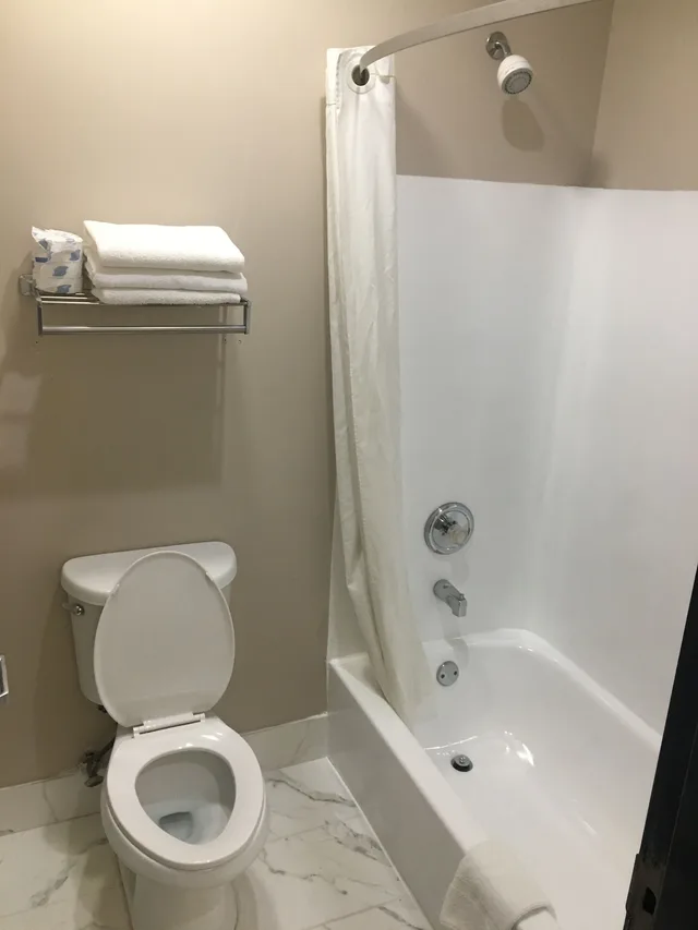 جناح بسريرين كوين، Baymont by Wyndham Adairsville 2/3