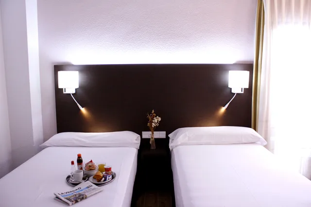 Room, Single, Double or Twin Bed، Pacoche Murcia 2/6