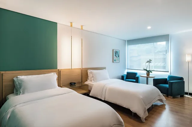 غرفة سوبيريور بسريرين منفصلين، Hotel Poblado Alejandria 2/4