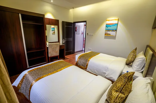 فيلا ديلوكس بسرير كينج وسريرين فرديين بـ3 غرف نوم، منتجع واحة ميرال الطائف(Meral Oasis Resort Taif) 6/10
