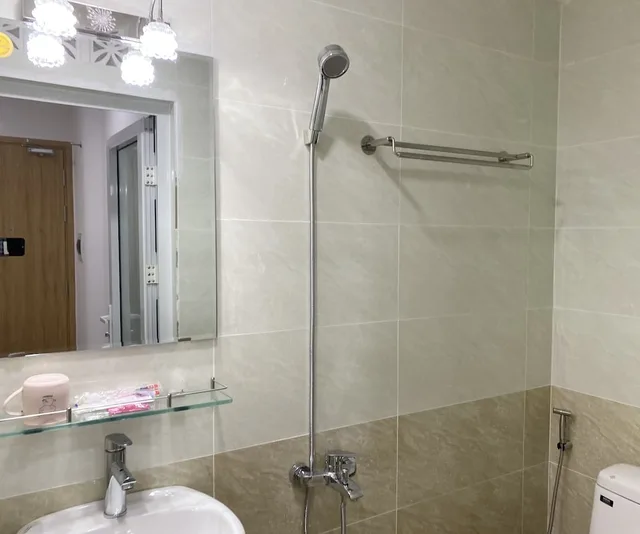 غرفة أساسية بسرير كوين، Thien Tai Hotel 2/2