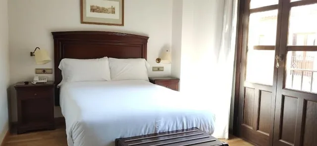 غرفة أساسية بسرير مزدوج، Hotel Sercotel Palacio de Los Gamboa 1/3