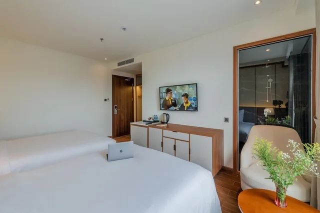 غرفة ديلوكس بسرير كوين بإطلالة على البحر، The Tahiti Beach Hotel Phu Quoc 3/4
