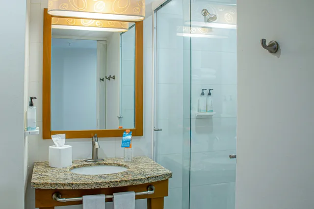 غرفة بسرير كوين، Hampton Inn by Hilton Guadalajara/Expo 3/3