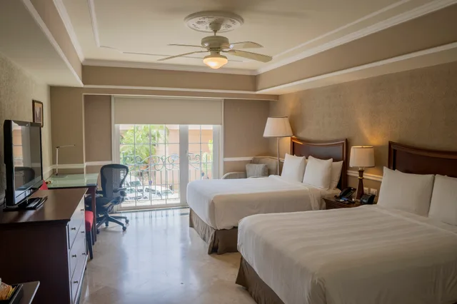 Executive, King Bed, Villa Mercedes Merida, Curio Collection by Hilton 1/2