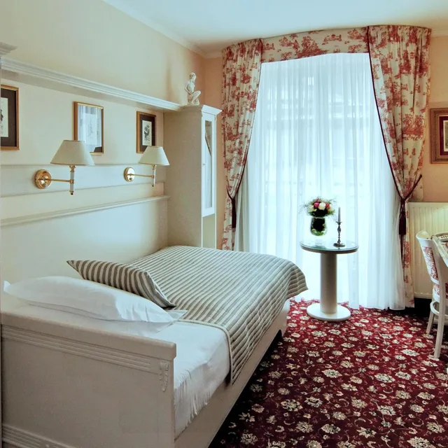 غرفة مفردة، Aura Palace 1/10