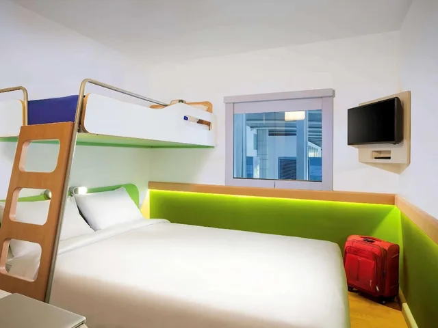 Standard, Triple, Single Bed, Cordia Hotel Makassar Airport 1/1