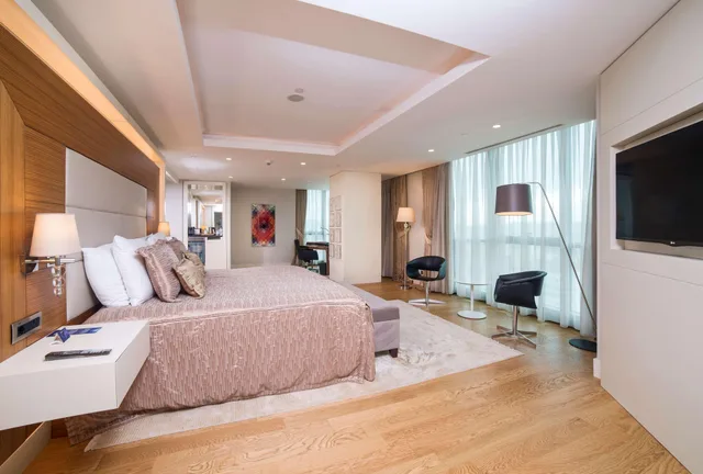 غرفة بريميوم بسرير كينج، Radisson Blu Hotel, Kayseri 1/1