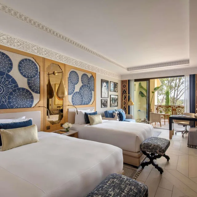 جناح ديلوكس بسريرين منفصلين وسرير كينج، Fairmont Tazi Palace Tangier 1/7
