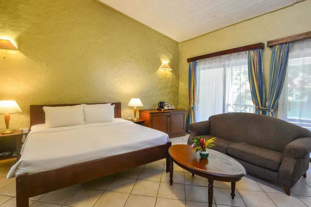 Deluxe, Family, Berjaya Praslin Resort 2/4