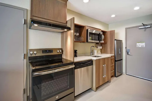 جناح بسرير كينج بمطبخ لذوي الإعاقة، Home2 Suites By Hilton Columbus Downtown 2/2