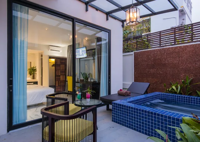 جناح جونيور بجاكوزي، King Rock Residence 3/3